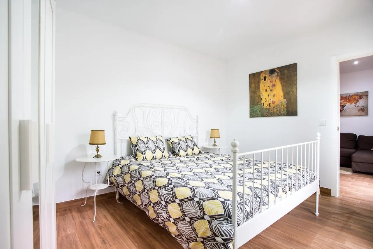 Viento De Corredera Apartment Cordoba Spain